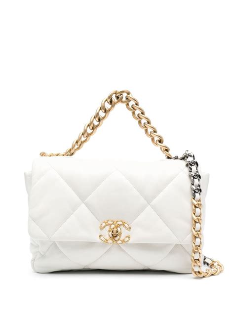 chanel shoulder bag 2020